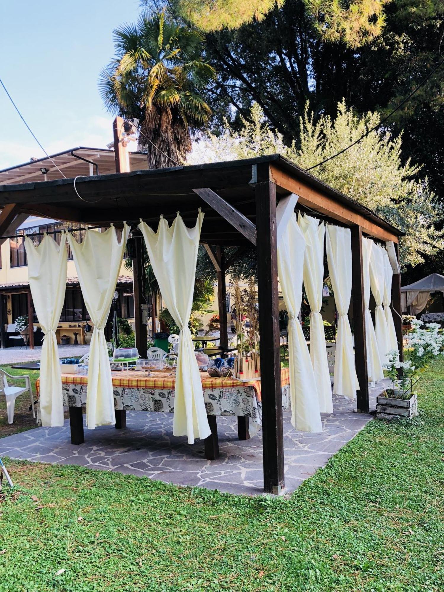 Villa Berghella Montesilvano Marina Exterior foto